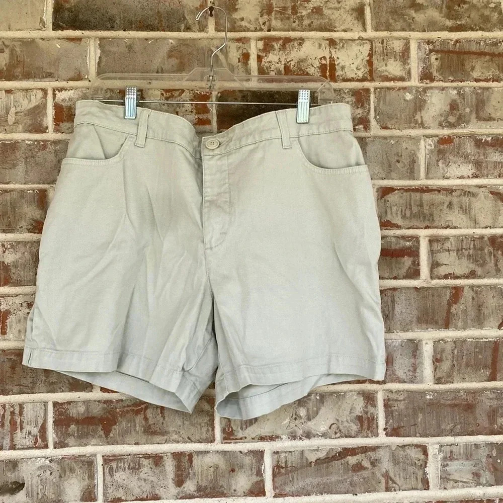 Lee Beige Below‎ the Waist Cotton Shorts